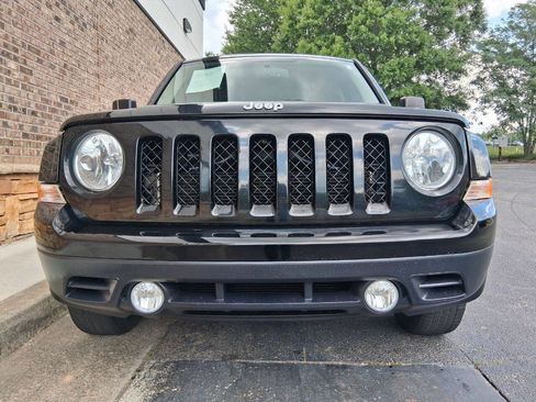 Used 2017 Jeep Patriot Sport w/ Power Value Group FWD image 8