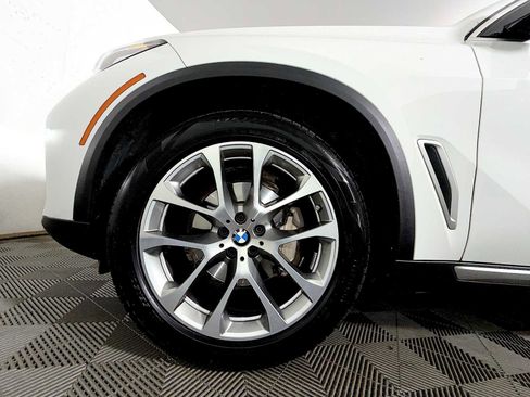 Certified 2023 BMW X5 xDrive40i w/ Premium Package image 8