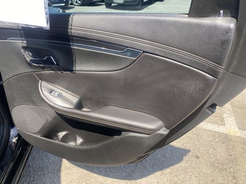 Used 2017 Chevrolet Impala Premier FWD image 18