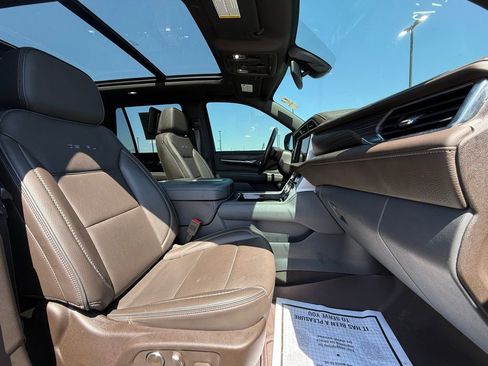 Used 2021 GMC Yukon Denali AWD/4WD image 30