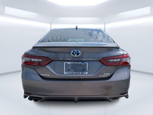 Used 2024 Toyota Camry XSE FWD image 4