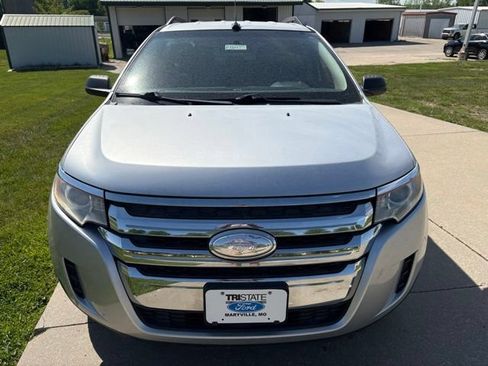Used 2014 Ford Edge SE FWD image 2