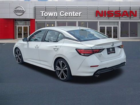 Certified 2023 Nissan Sentra SR w/ SR Premium Package FWD image 5