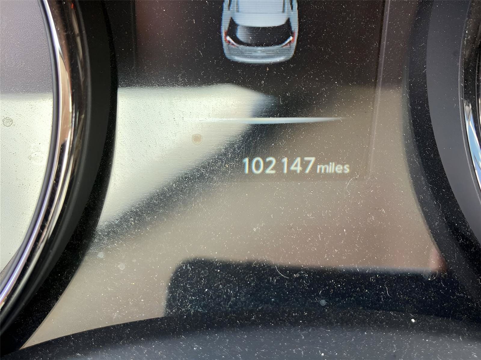 Used 2017 Nissan Rogue SV FWD image 2