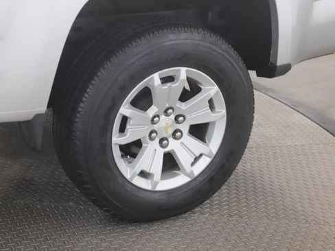 Used 2015 Chevrolet Colorado LT w/ LT Convenience Package image 14