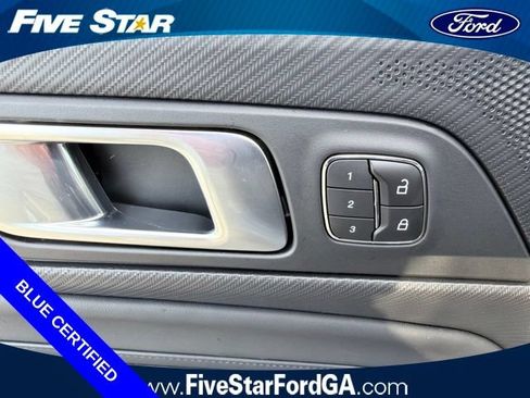 Used 2025 Ford Mustang GT Premium RWD image 11