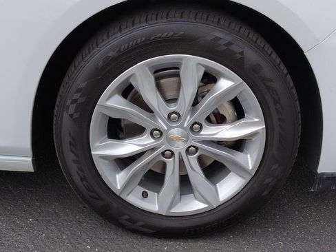 Used 2024 Chevrolet Malibu LT FWD image 43