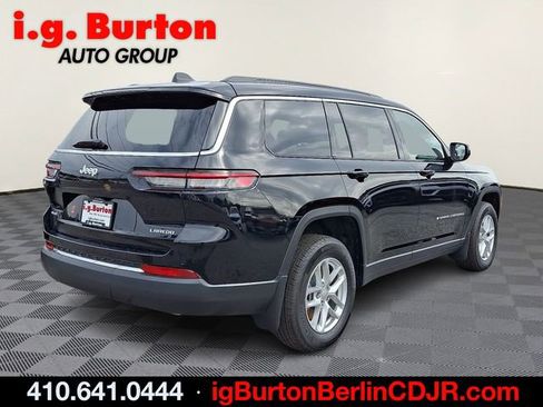 New 2025 Jeep Grand Cherokee L Laredo image 4