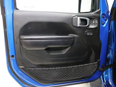 Used 2021 Jeep Wrangler Unlimited Sport AWD/4WD image 17