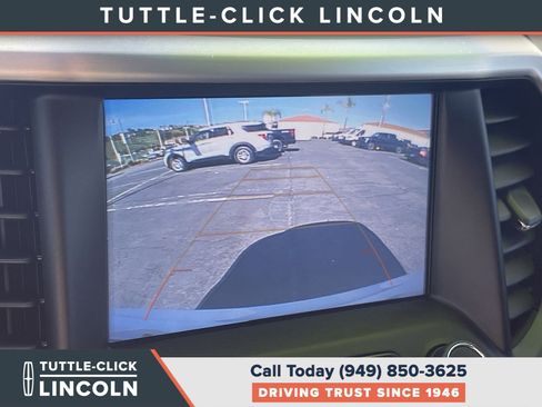 Used 2019 GMC Acadia SLT w/ Black Edition FWD image 33