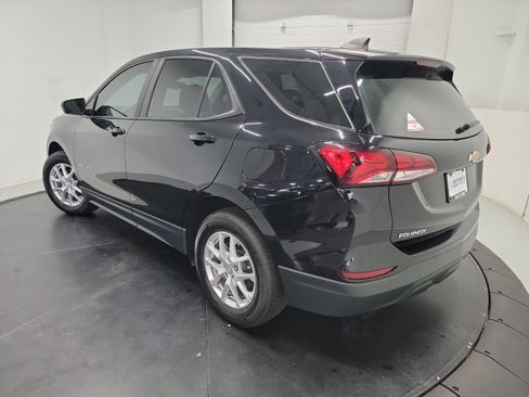 Used 2024 Chevrolet Equinox LS FWD image 6