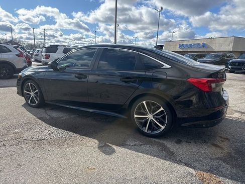 Certified 2024 Honda Civic Touring image 5