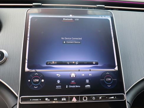 Used 2023 Mercedes-Benz EQE 350+ 4MATIC SUV w/ AMG Line Exterior Package image 34