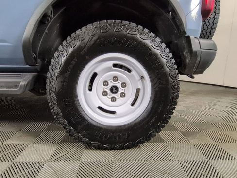 Used 2025 Ford Bronco Heritage Edition AWD/4WD image 11