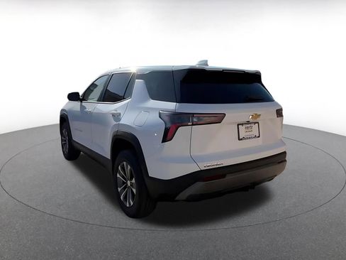 Used 2025 Chevrolet Equinox LT FWD image 11