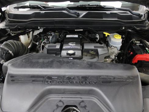 Used 2021 RAM 3500 Laramie image 14