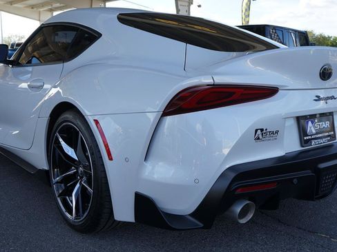 Used 2020 Toyota Supra Premium w/ Driver Assist Package RWD image 5