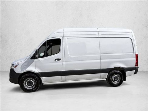 Used 2026 Mercedes-Benz Sprinter 2500 image 9
