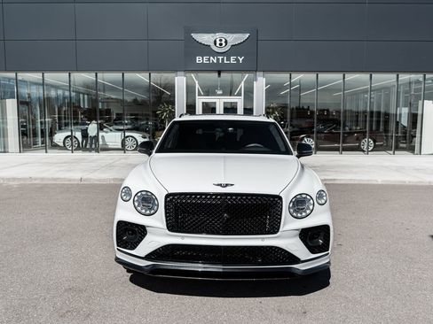 Certified 2022 Bentley Bentayga image 20