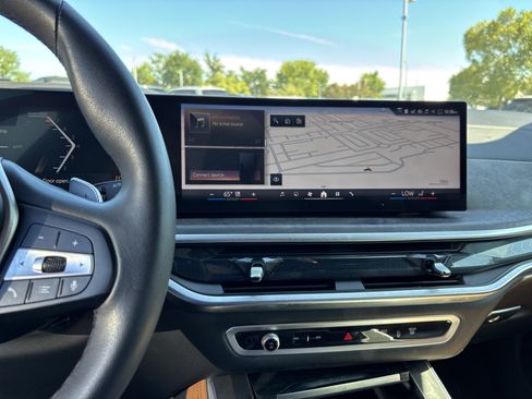 Certified 2025 BMW X5 sDrive40i w/ Premium Package RWD image 30