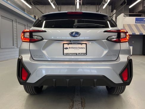 Used 2024 Subaru Crosstrek 2.0i Premium image 6