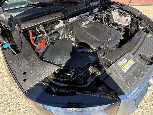 Used 2018 Audi Q5 2.0T Premium Plus w/ Premium Plus Package image 32