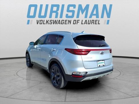 Used 2020 Kia Sportage S image 5