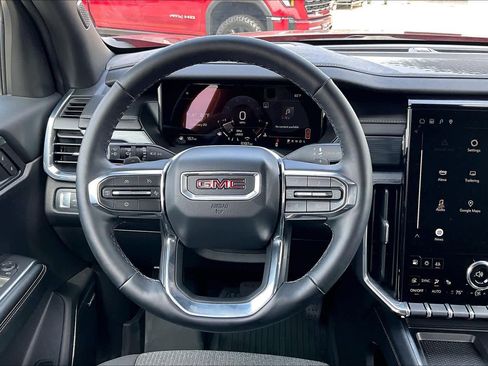 Used 2025 GMC Acadia Elevation w/ LPO, Floor Liner Package image 10