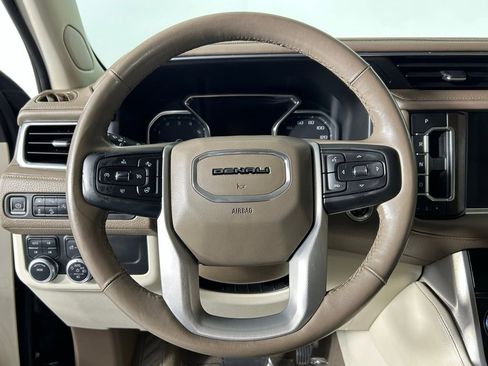 Used 2021 GMC Yukon XL Denali image 29