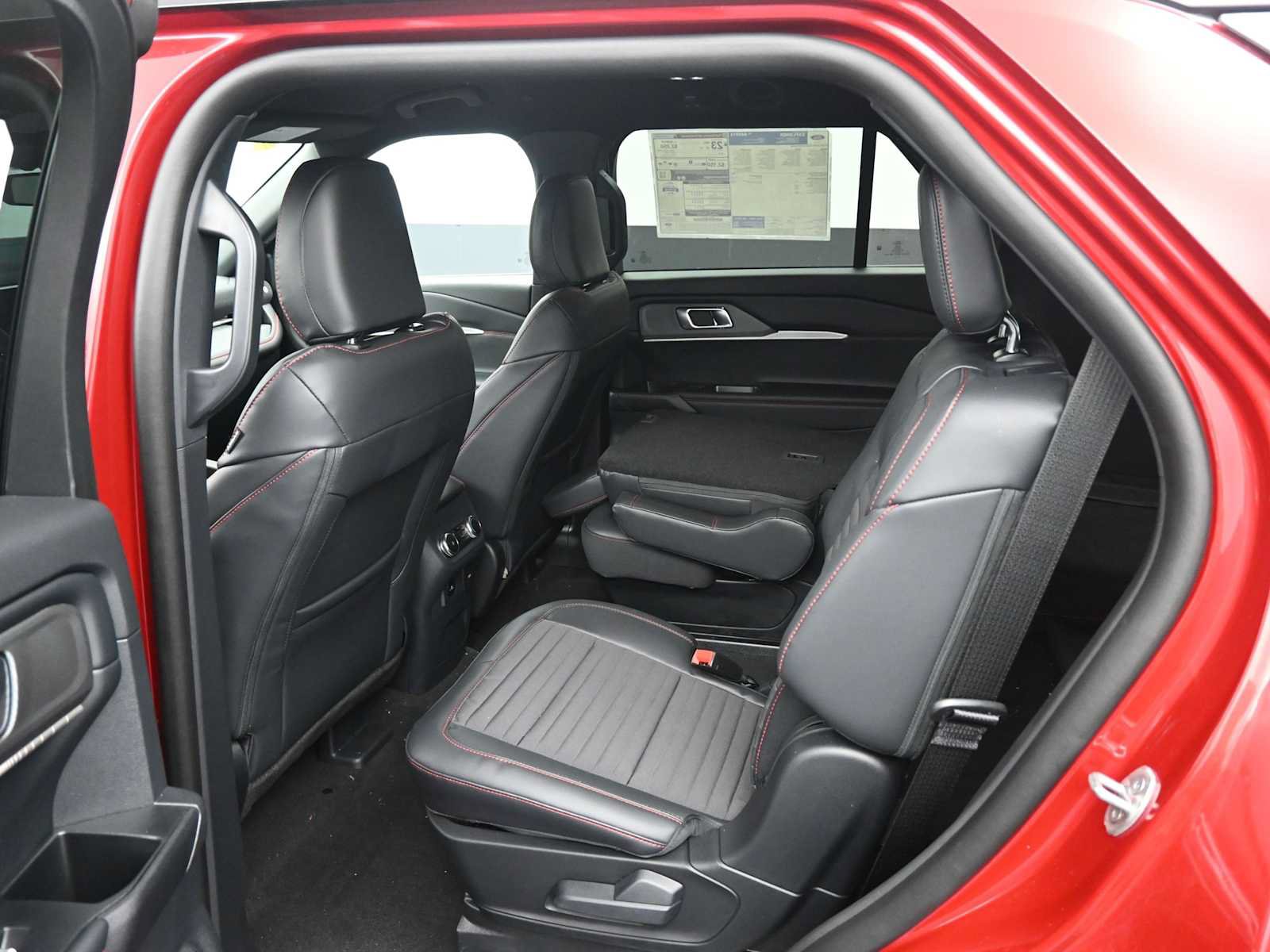 New 2026 Ford Explorer ST-Line AWD/4WD image 23