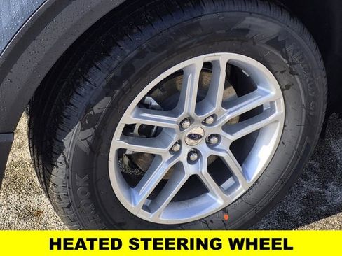 New 2026 Ford Explorer Active image 5