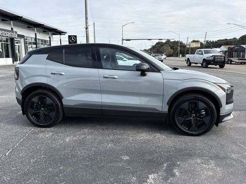 New 2026 Volvo EX30 Cross Country Ultra w/ Protection Package Premier image 6