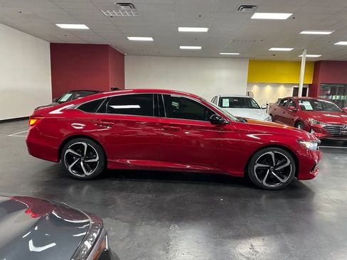 Used 2021 Honda Accord Sport image 8