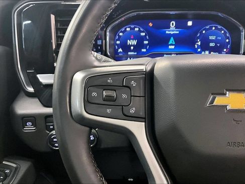 Used 2023 Chevrolet Silverado 1500 LT w/ LPO, Dark Essentials Package AWD/4WD image 17