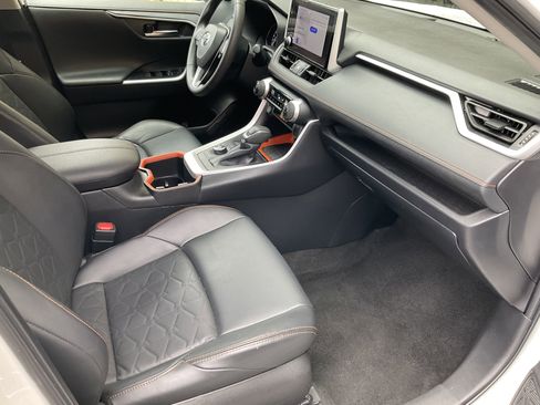 Used 2024 Toyota RAV4 Adventure image 24