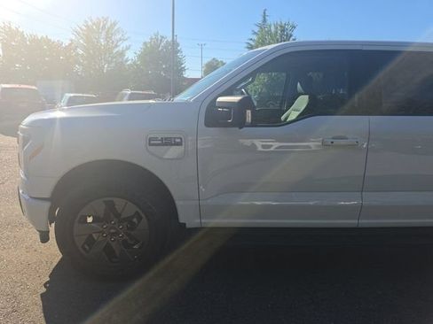 Used 2024 Ford F150 Lightning Flash AWD/4WD image 27