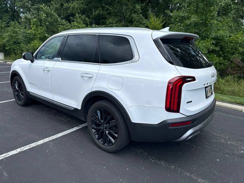 Used 2022 Kia Telluride SX AWD/4WD image 3