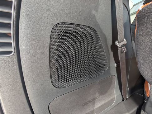 New 2026 Chrysler Pacifica Pinnacle w/ Trailer Tow Group image 51