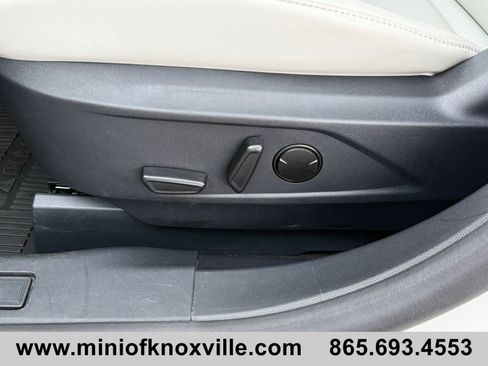 Used 2024 Ford Mustang Mach-E Premium RWD image 11