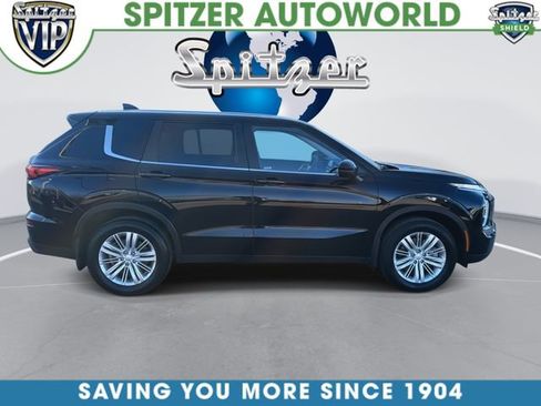 Used 2024 Mitsubishi Outlander ES image 10