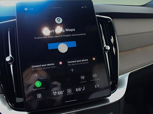 New 2026 Volvo XC90 T8 Plus image 23