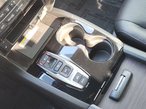 Certified 2022 Honda Ridgeline Black Edition image 20