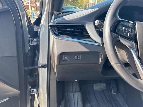 Used 2023 Buick Enclave Essence w/ Experience Buick Package image 20