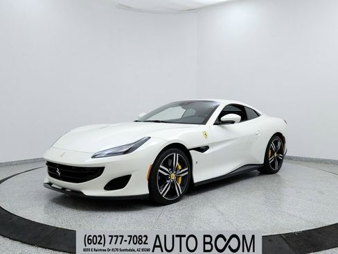Used 2020 Ferrari Portofino image 1