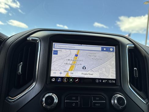 Used 2023 GMC Sierra 2500 Denali image 24