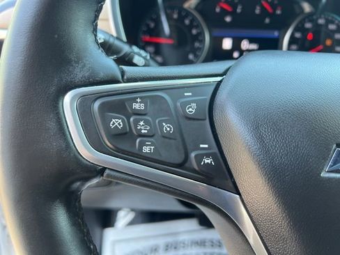 Used 2023 Chevrolet Equinox Premier AWD/4WD image 27
