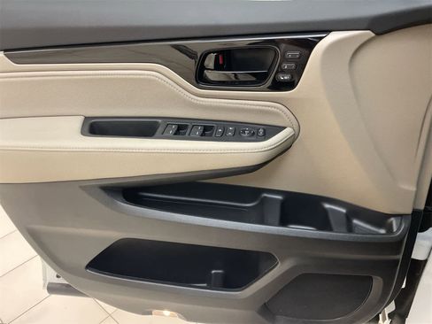 Certified 2023 Honda Odyssey Touring image 17