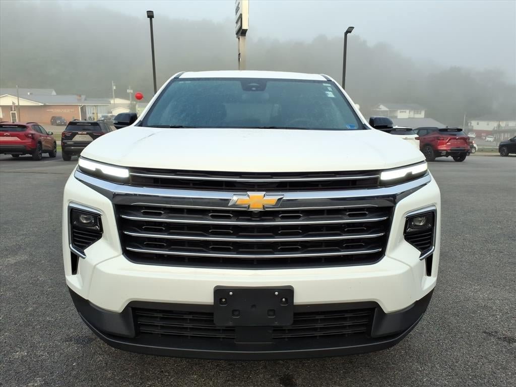 Certified 2026 Chevrolet Traverse LT AWD/4WD image 11