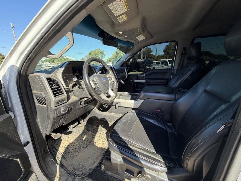 Used 2019 Ford F250 Lariat w/ Lariat Value Package AWD/4WD image 17