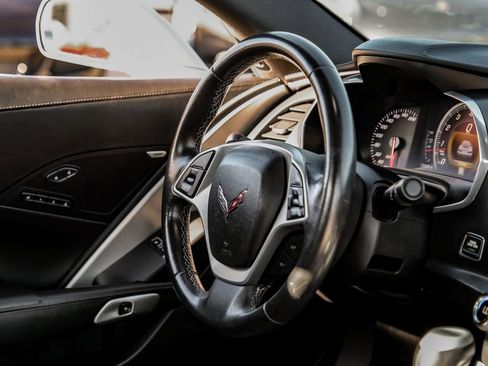 Used 2014 Chevrolet Corvette Stingray Convertible w/ 2LT Preferred Equipment Group RWD image 14